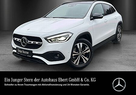 Mercedes-Benz GLA 250 GLA250e Night DISTR Pano AHK KeyGo LED 22kw Hifi