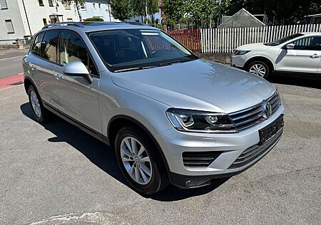VW Touareg Volkswagen V6 TDI BMT/ Terrain Tech 4Mot/Pano/ACC