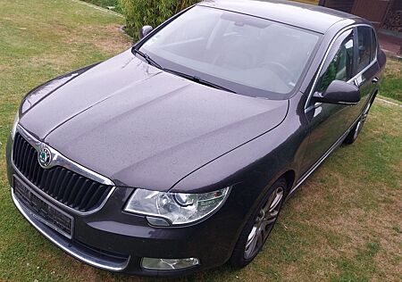 Skoda Superb 2.0 TDI elegance 125kW 170 PS TÜV 2/27