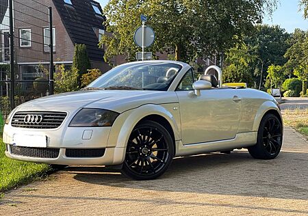 Audi TT Roadster 1.8T quattro 165 kW - Xenon Bose
