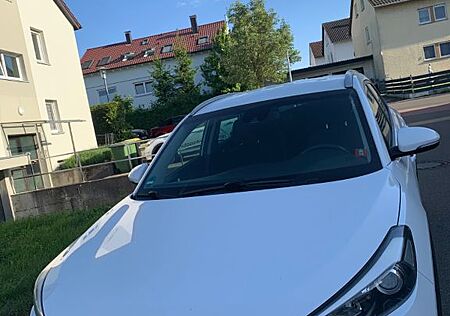 Hyundai Tucson 1.6 Turbo Intro Edition Allrad DCT In...