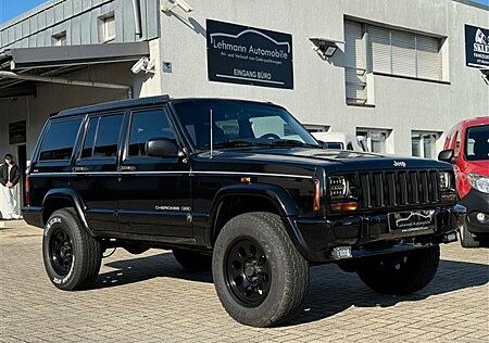 Jeep Cherokee XJ 4.0L LIMITED * 4x4 * AHK *