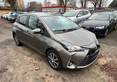 Toyota Yaris Hybrid Y20 Club