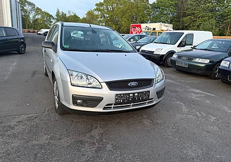 Ford Focus Turnier Trend*HU/04,27*KLIMA*NAVI*