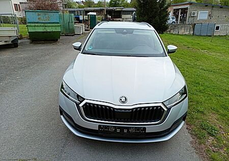 Skoda Octavia 2.0 TDI DSG LED AHK Alu16 VirtualCockpit