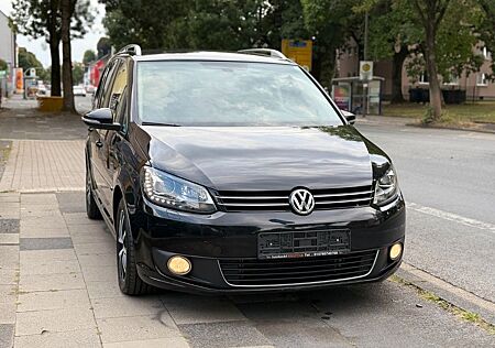 VW Touran Volkswagen Highline