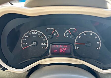 Ford Ka /+ 1,2 Titanium Titanium