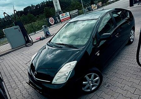 Toyota Prius 1.5-l-VVT-i , TÜV bis 01.27