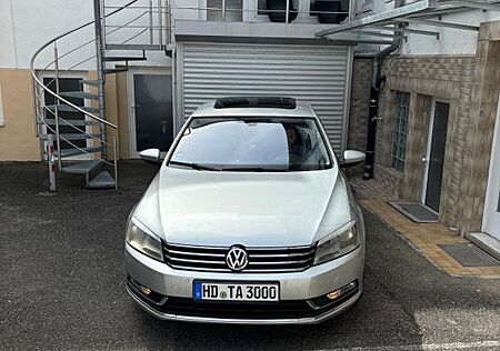 VW Passat Volkswagen 1.4 TSI speziell ausgerüstetes Fahrzeug