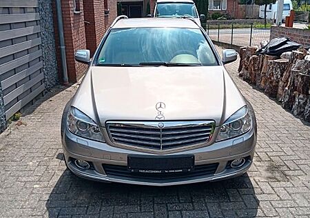 Mercedes-Benz C 320 CDI 4MATIC T AVANTGARDE Autom. Avantgarde