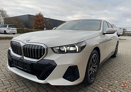 BMW 520dA xDrive M-Sport Pro, Model Year 24.