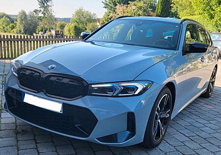 BMW 340 M340i xDrive Touring