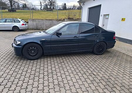 BMW 325iA