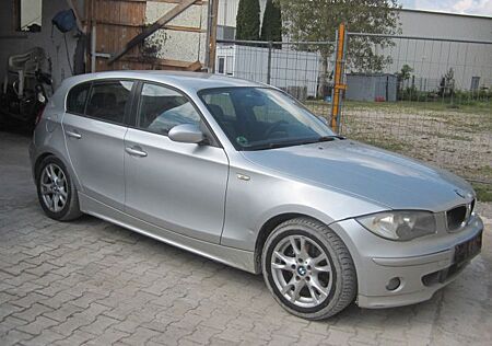 BMW 120i 120 Baureihe 1 Lim. TÜV NEU
