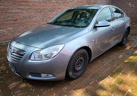 Opel Insignia Edition 1.8 16V Metallic