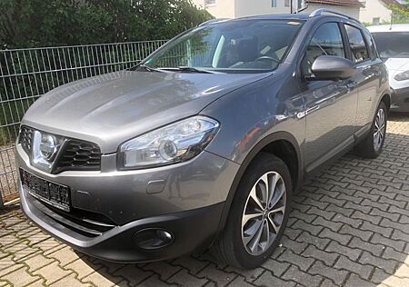 Nissan Qashqai Tekna.Navi.AHK.Viele Neuteile