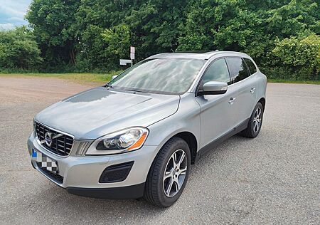 Volvo XC 60 XC60 D5 AWD Summum