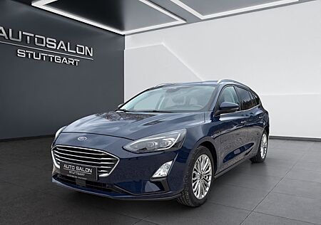 Ford Focus Turnier Titanium*LED*H-UP*ACC*AHK*CAR-PLAY