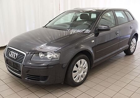 Audi A3 Sportback 1.9 TDI Attraction Standheizung