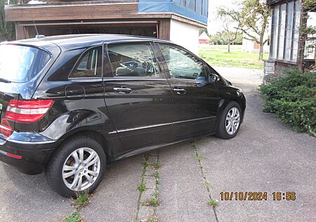 Mercedes-Benz B 180 CDI -