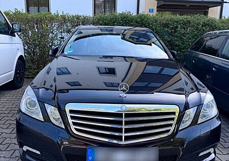 Mercedes-Benz E 200 CDI BlueEFFICIENCY AVANTGARDE AVANTGARDE