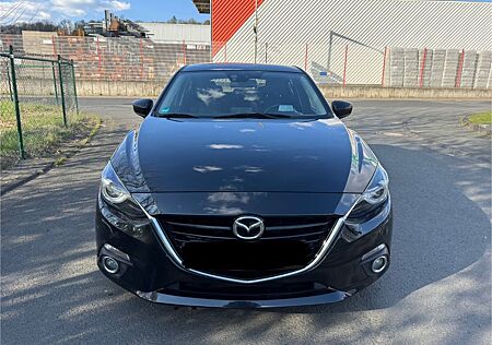 Mazda 3 2.0 SKYACTIV-G 165 Sports-Line Sports-Line