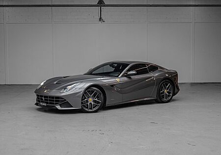 Ferrari F12 berlinetta *Grigio Ferro / French Origin*
