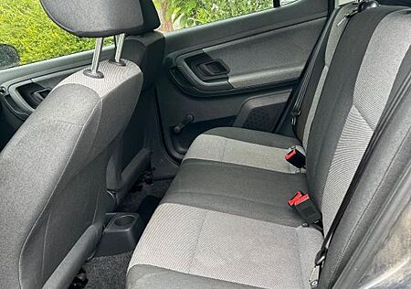 Skoda Fabia 1.2l 44kW Cool Edition Cool Edition
