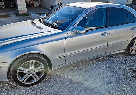 Mercedes-Benz 280 E280 W211 Avantgarde