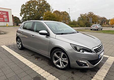 Peugeot 308 Allure 125 THP Allure