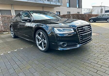 Audi A8 4.2 TDI tiptronic quattro - PANO*HUD*360°