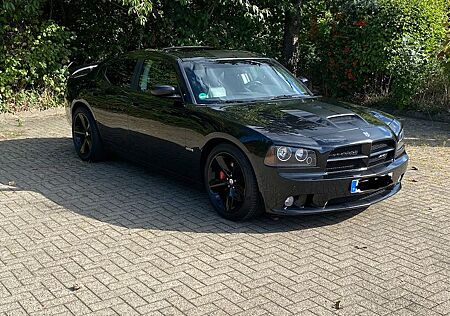 Dodge Charger SRT8