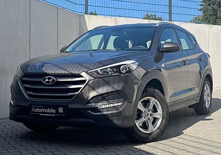 Hyundai Tucson blue Classic 2WD/Navi/SHZ/Kamera/AHK