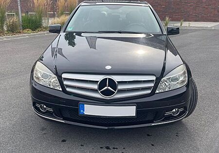 Mercedes-Benz C 180 KOMPRESSOR BlueEFFICIENCY -