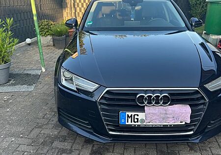 Audi A4 2.0 TDI ultra Avant -