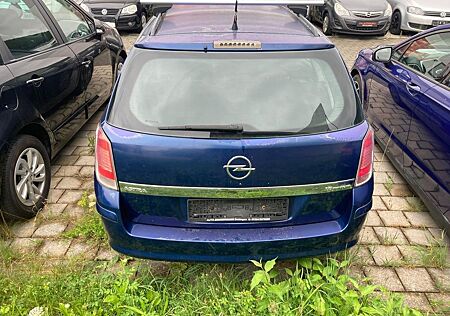 Opel Astra H Caravan Basis