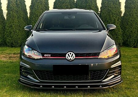 VW Golf Volkswagen 2.0 TSI GTI Performance