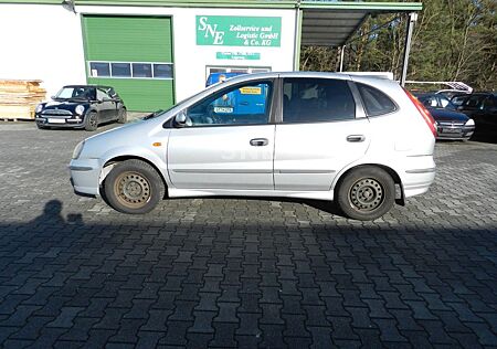 Nissan Almera Tino Limited Edition