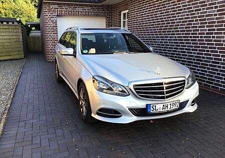 Mercedes-Benz E 220 BlueTEC BE T Edition ELEGANCE Auto Edi...
