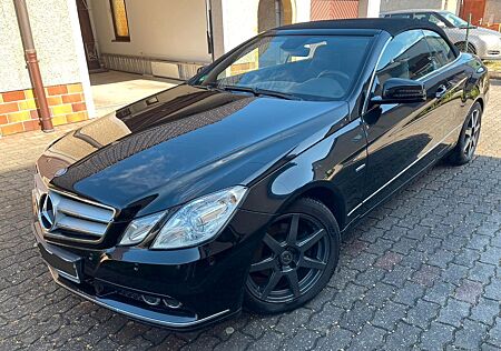 Mercedes-Benz E 200 Cabriolet CGI BlueEFF. ELEGANCE ...