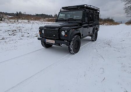 Land Rover Defender 110 Td4 Station Wagon E
