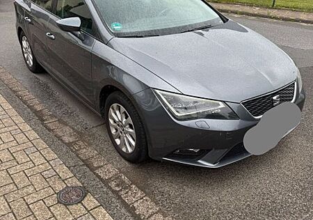 Seat Leon ST Start&Stop PDC Tempomat AHK 1. Hand Navi
