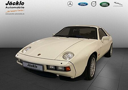 Porsche 928 S