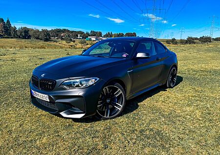 BMW M2 Coupé | Black Matt | 370PS | Viper Alarmanlag