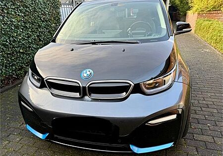 BMW i3s (120 Ah), 135kW, Comfort- & Business-Pakete