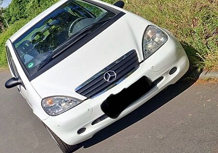 Mercedes-Benz A 140 CLASSIC Nur 44.000km 1.HAND AUTOMATIK!