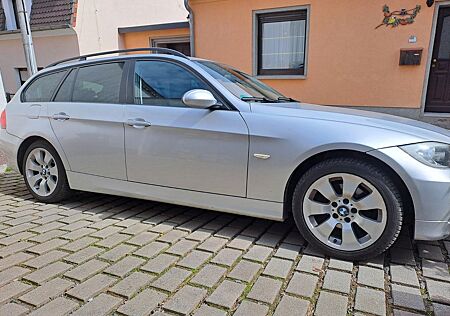 BMW 318i touring