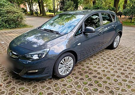 Opel Astra 1.4 Active 64kW Active