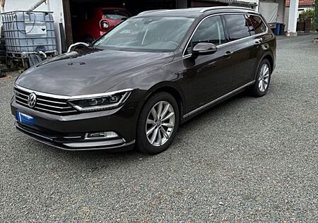 VW Passat Volkswagen Variant 2.0 TDI DSG Highline 4Motion