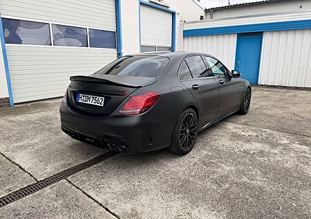 Mercedes-Benz C 63 AMG Mercedes-AMG C 63S